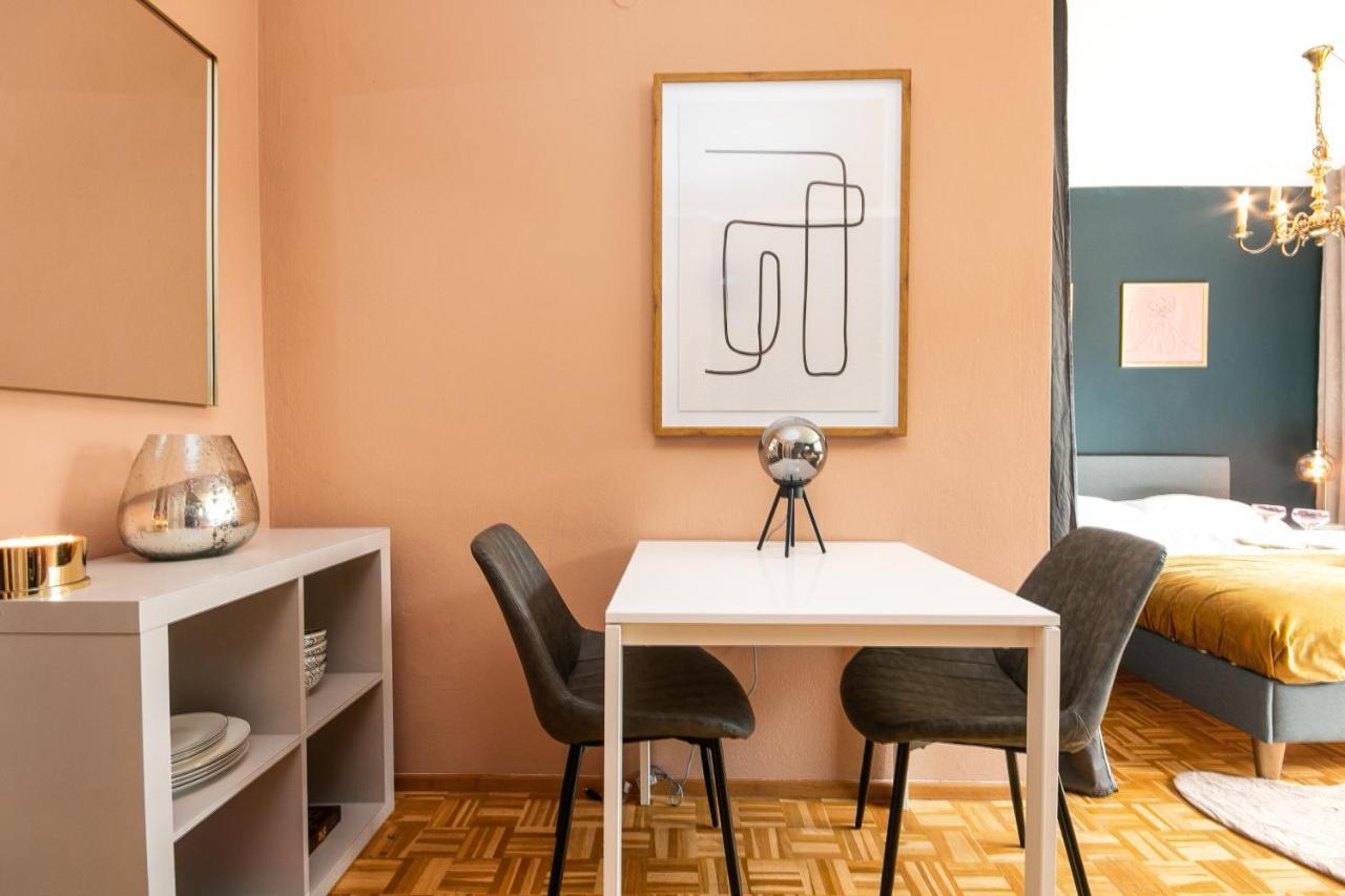 Schickes Boutique-Apartment, Zentral In Messe-& Bahnhofsnaehe, Sehr Ruhig & Gratis Parkplatz - Happystay كلاغنفورت المظهر الخارجي الصورة
